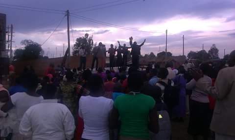 Selfless_Giving's tweet photo. @Selfless_Giving In a country without God's love, Pastor Zewedi preaches the gospel. He attracts more people with each outreach event. #HPEA https://t.co/WTuJfLZ27h