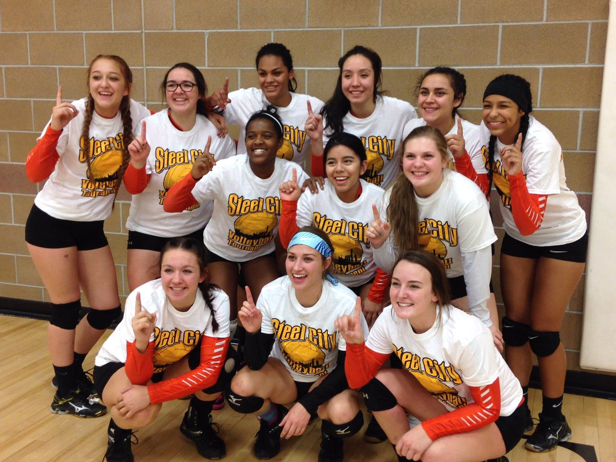 GCHS_Boosters's tweet photo. Congrats to our volleyball team for placing first at their volleyball tournament in Pueblo! 🏐🐯🏅 way to go Ladycats! #getemcats #gchs https://t.co/99VY0TcoDL