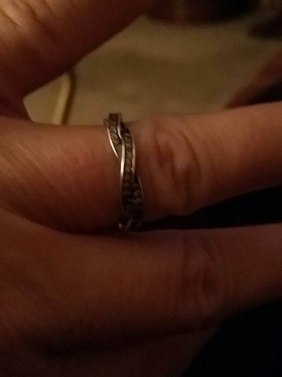 peggie_rose's tweet photo. #engaged #happy #inlove #myeverything #mygeoff https://t.co/mWOyvlbpSC