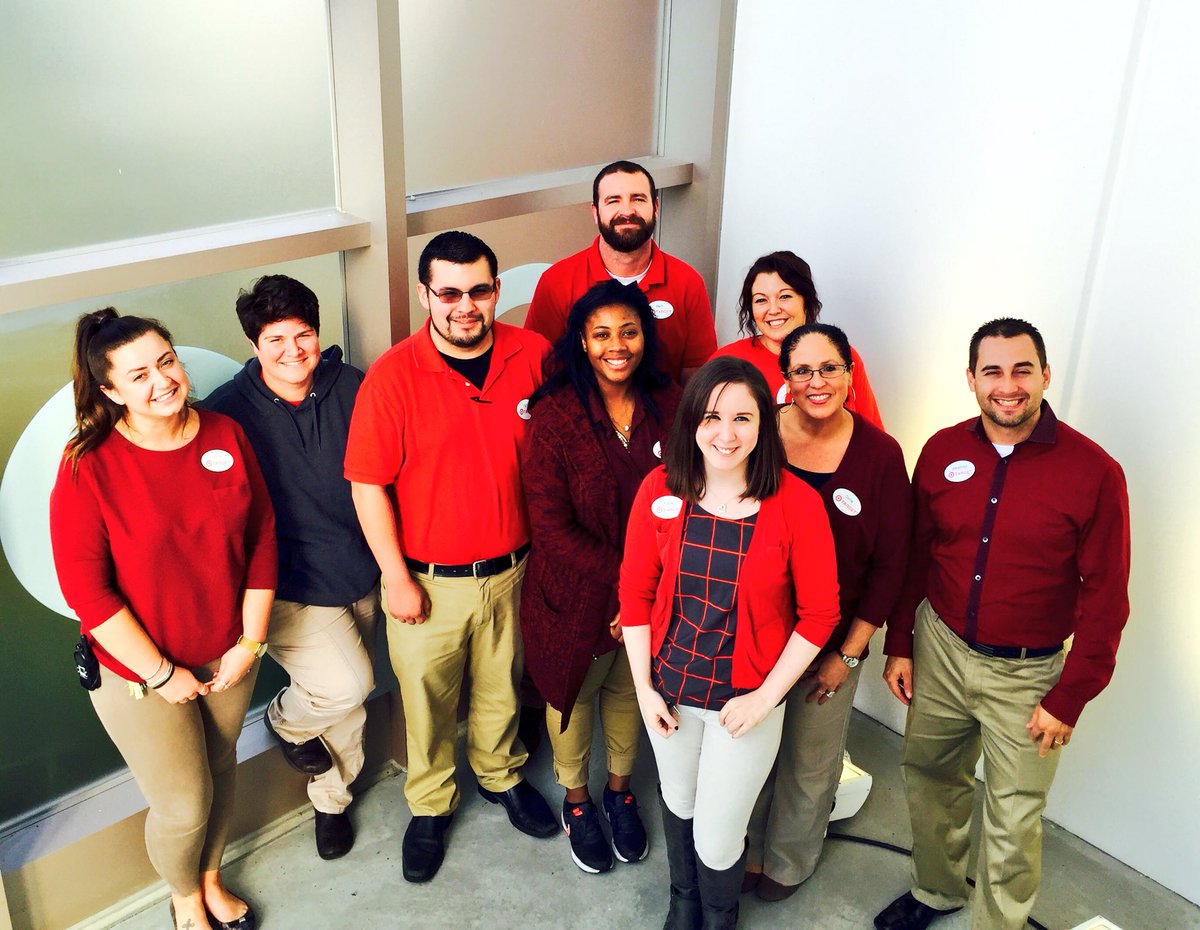 The meeting of Logistics minds. #SmartSHARKS #THED112 <a href="/Tim_Heit/">Timothy</a>