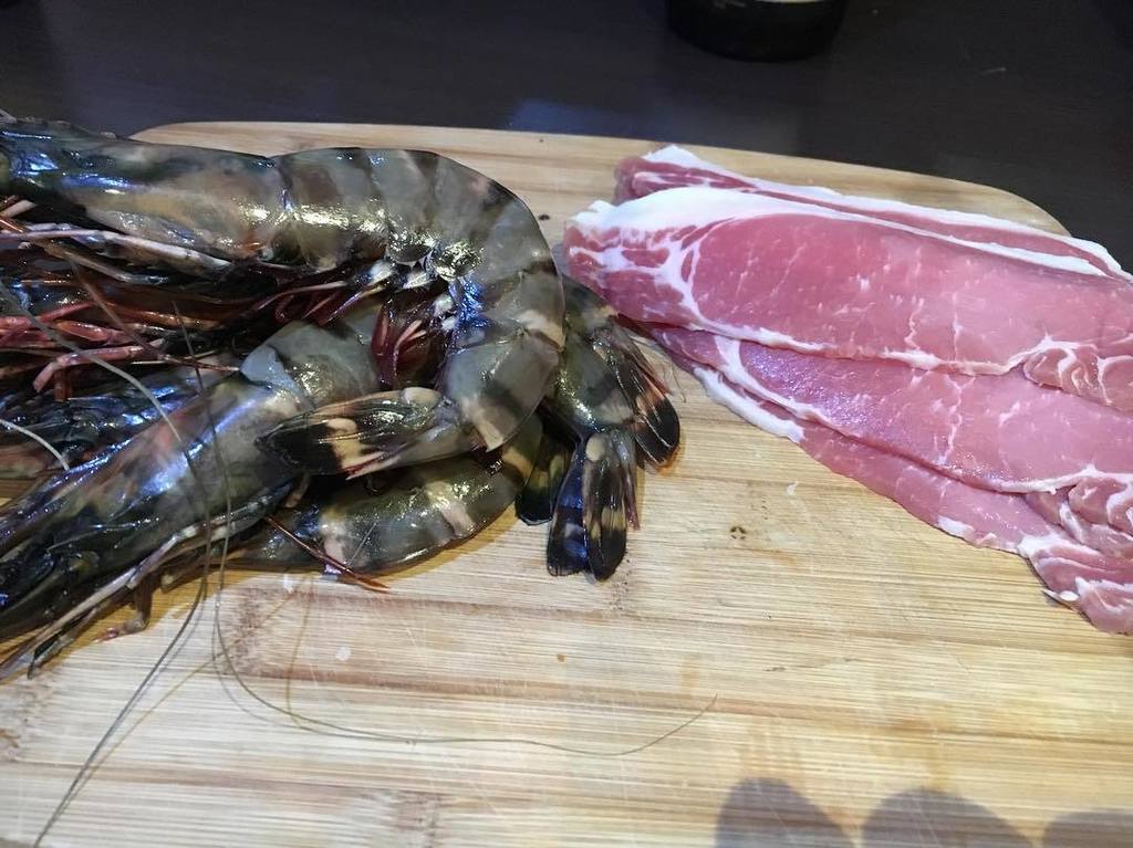 jonfellchef's tweet photo. Slight argument about tea tonight! Guess I'm having the bacon butty! #cumbria #lakedistrict #chef #chefstea #chefsl… https://t.co/XrDiDKh1lH