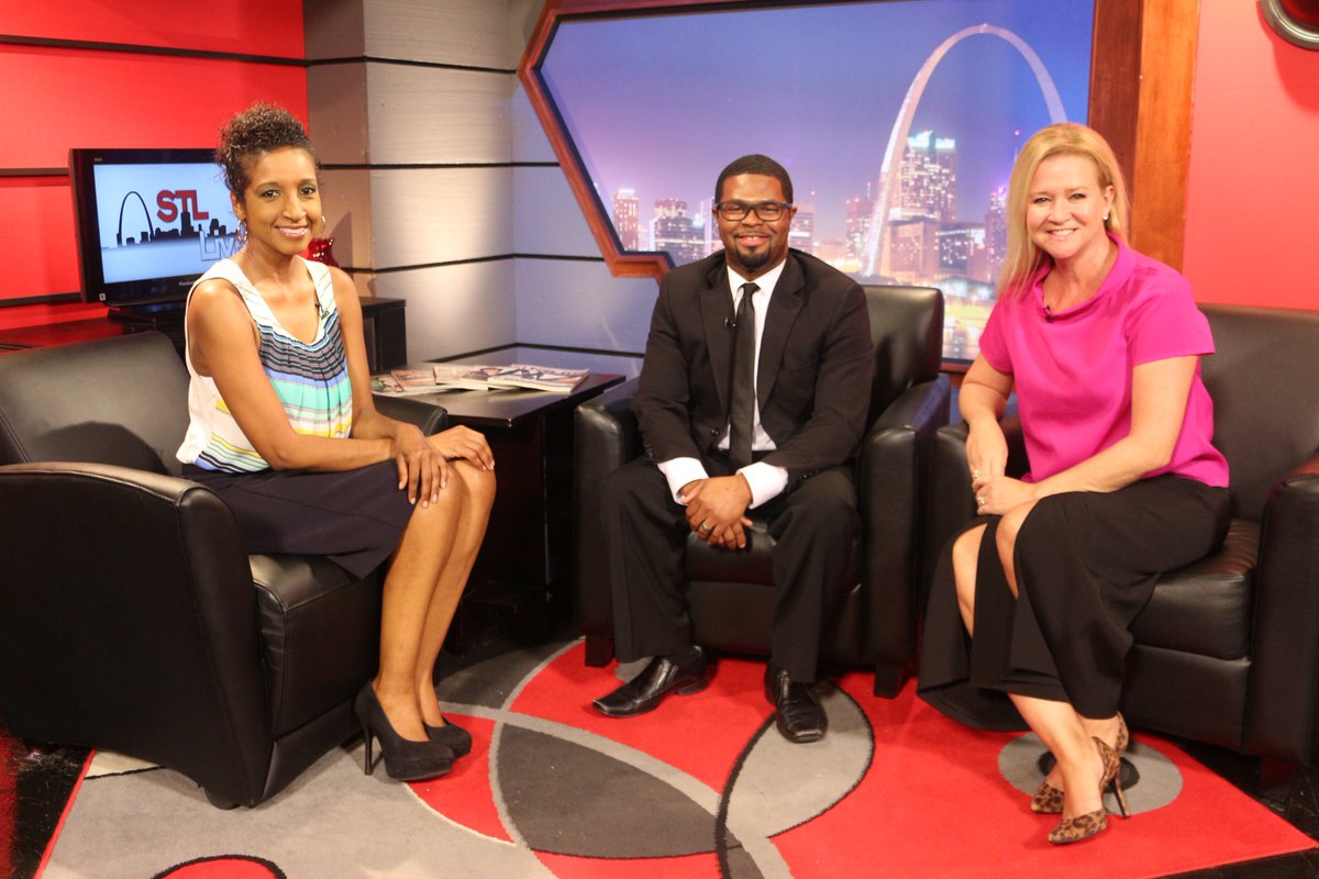 STLTVChannel's tweet photo. @ArtEdStl Arts Educator of the Year Harvey Lockhart on STL Live! Pt 1: https://t.co/xDwof4qpoP Pt 2: https://t.co/fcVeLsbQQ4 #riverviewhs https://t.co/g3f1bUiGEl