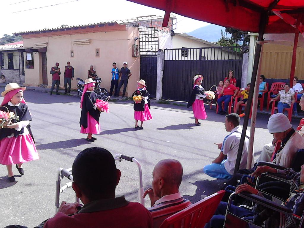 cssrcordoba's tweet photo. Actividad Cultural para agasajar a nuestros Adult@s mayor por su 8vo Aniversario Córdoba https://t.co/RWTNNCJgmV