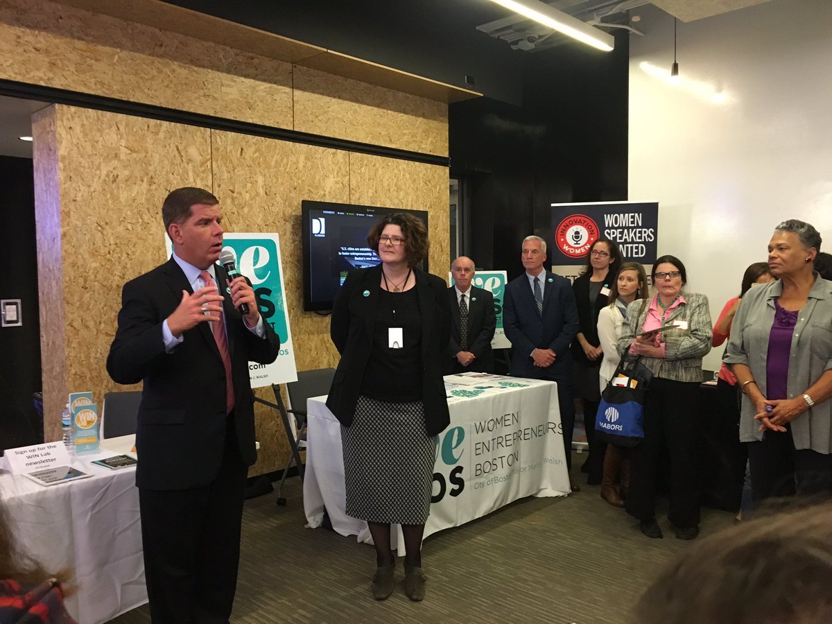 ImJennyLau's tweet photo. Mahty Walsh supporting women-led staht ups! Thank you @marty_walsh #wegowise #bahston https://t.co/YLhaOeG5PX