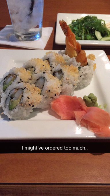 I just took myself on a date and ordered way too much food 😍😋 https://t.co/45xQVoxLPa