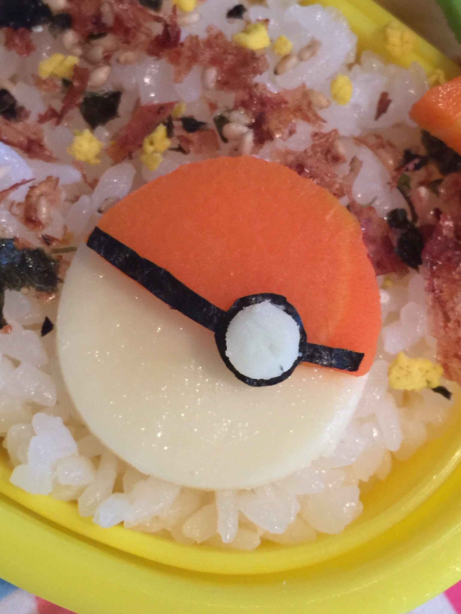 やうこ Twitterren 今日のjr お弁当は ポケモンgo より モンスターボール 楽 レベルが上がってくると使わないですがかつてお世話になりましたw ハイパーボールはともかくスーパーボールは色的に再現できなさそうですが これはなんとか キャラ弁