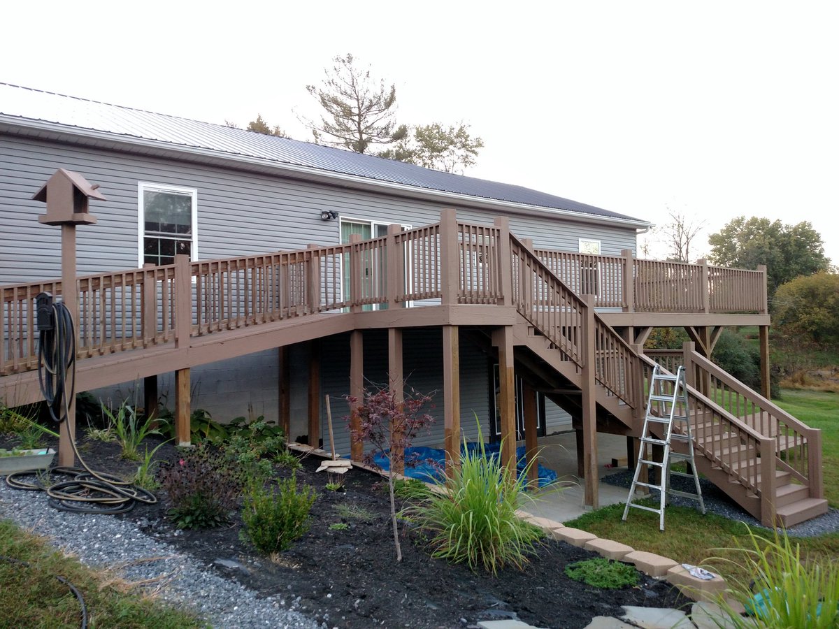 Eclipse7831's tweet image. 25 gallons of @BehrPaint #Deckover and another 5 gallons to go. 😓 @wyngnut2000 @HomeDepot