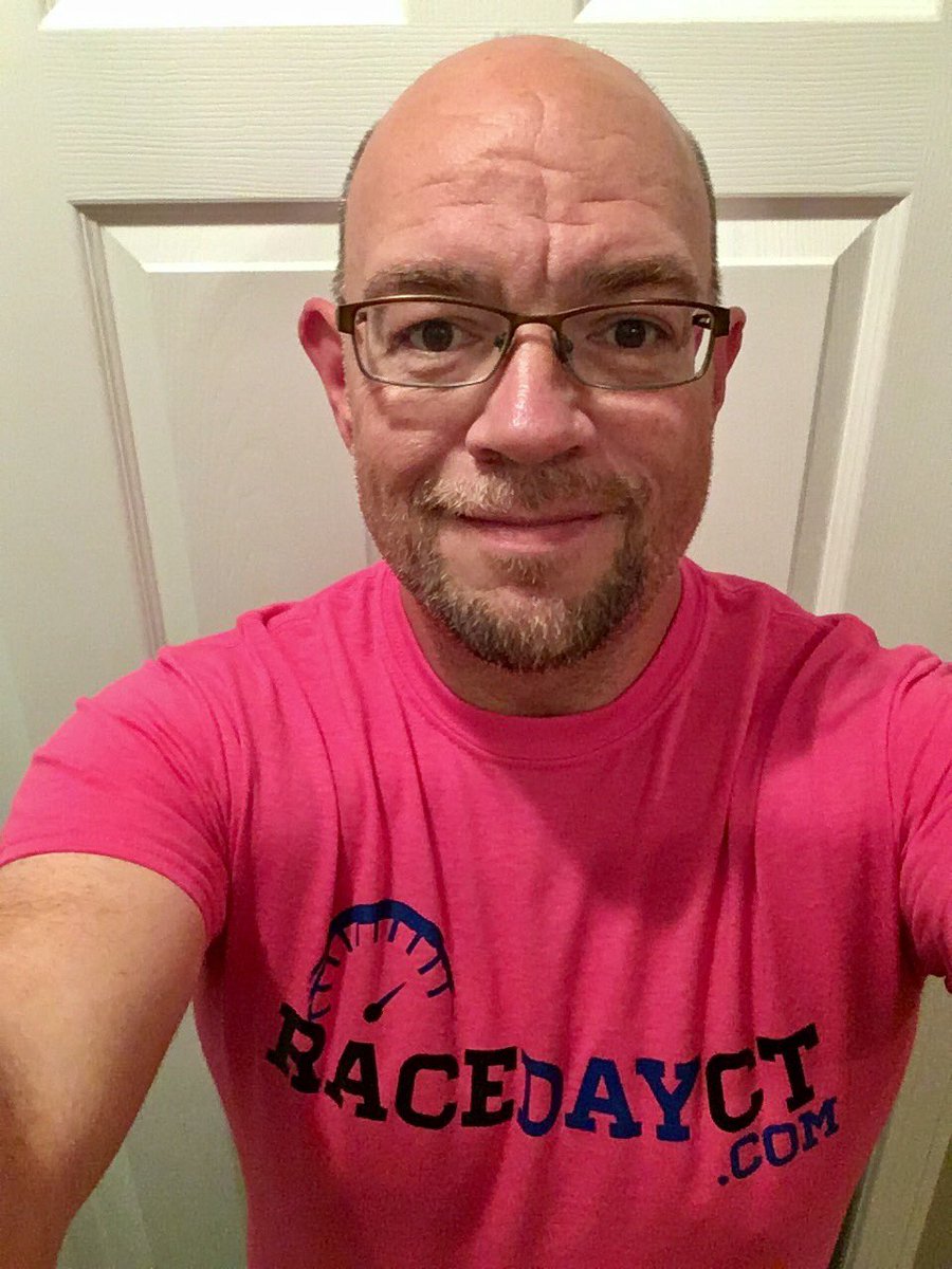 RaceDayCT's tweet photo. Don't forget, October is Breast Cancer Awareness Month. Find out how you can help and raise awareness in the fight. https://t.co/ZzduAQn10i https://t.co/EGItHdjWJY