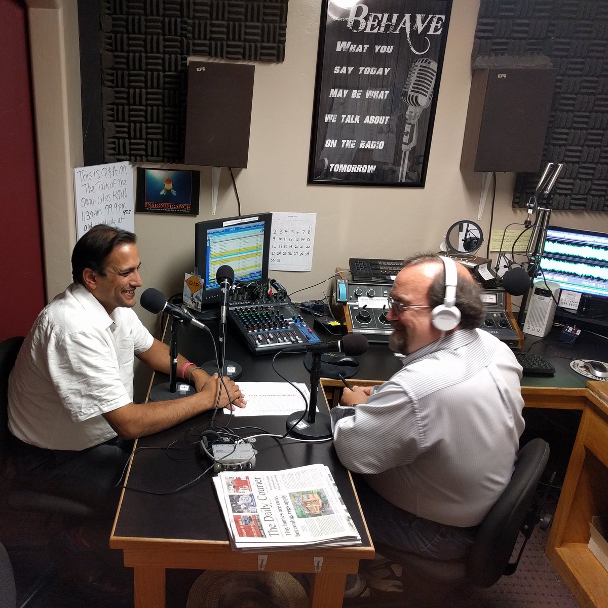 cvaztown's tweet photo. @Catfish_Athelli #OnTheAir w/ #DJFone on @KQNARadio next up- #TalkOfTheTown w/@msantos_photo & #KatieCornelius @kadelia https://t.co/TLlcyfhNxM