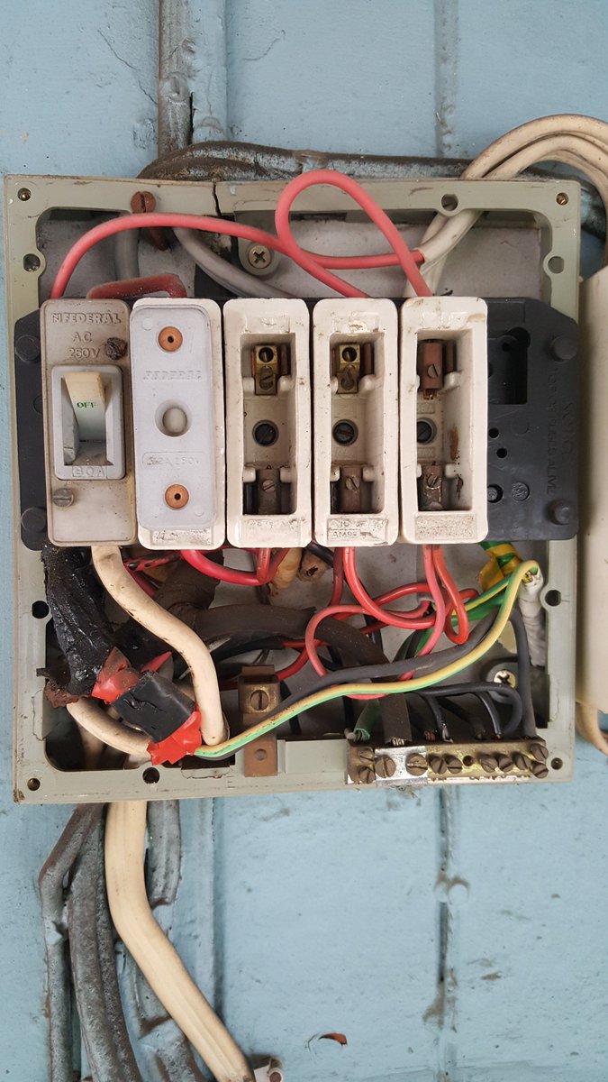 24HEEC's tweet photo. What a mess @ Cook https://t.co/VO79LwylB9