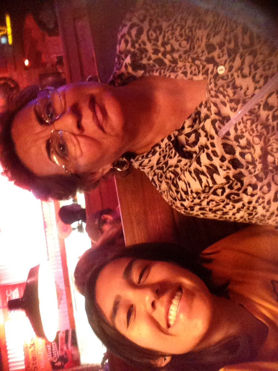 Zenfff909's tweet photo. On my birthday I got to be with both my grandmas which was pretty legit ! Super grateful ! #themfaces #notthebestpics https://t.co/kPGLcU3ABC
