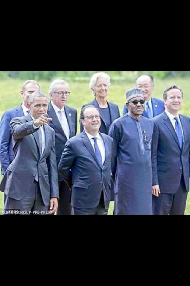 Kingofstret_KOS's tweet photo. #obama said try and look #otherroom u will see her there. In Buhari way... https://t.co/SZ8WWWCRyk