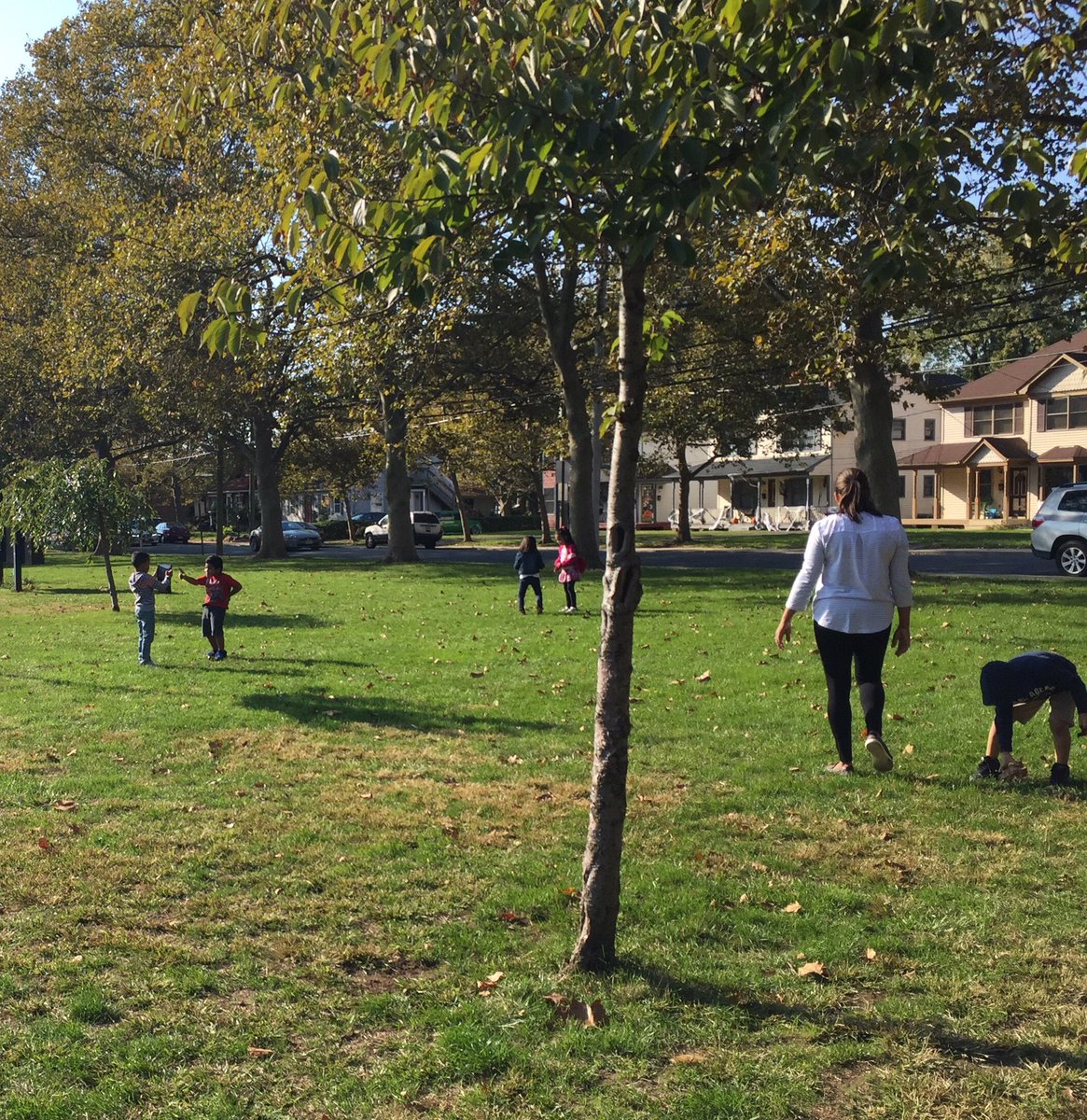 mrs_guccione's tweet image. My littles went on a leaf hunt today and took photos of the changes that occur in Fall. What a beautiful day! #handsonlearning #fallbliss