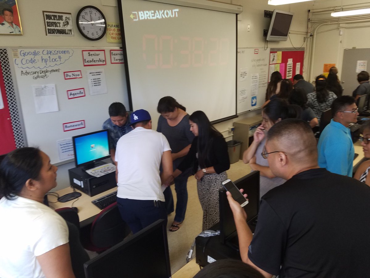 MsSeymore2016's tweet image. LOVED Breakout Edu! Had a BLAST!!! #rcts