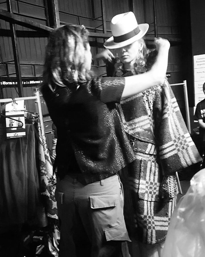 INformamodels's tweet photo. Momentos de fitting @catarautenberg @micsur2016 @bogotafashionweek  #bogfw #bogotafashionweek #micsur2016 #camaradecomerciodebogota https://t.co/axlCpIYcvB
