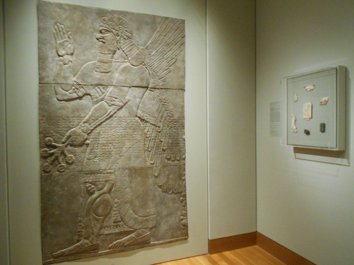 DebbieGarnet's tweet photo. @ClevelandArt #NeoAssyrian #protectivespirit #ancientart Saulting Protective Spirit https://t.co/TLPr2nBfVR