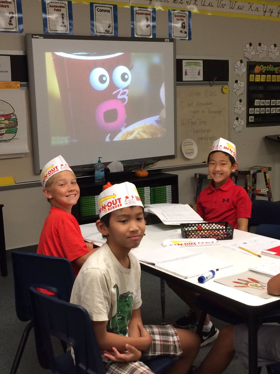Donald3rdGrade's tweet photo. Donald third grade learns "ins and outs" of paragraph writing. Hamburgers helped! #Donald_ES #lisdthrive #discoverdonald https://t.co/3Qi9PXsLil