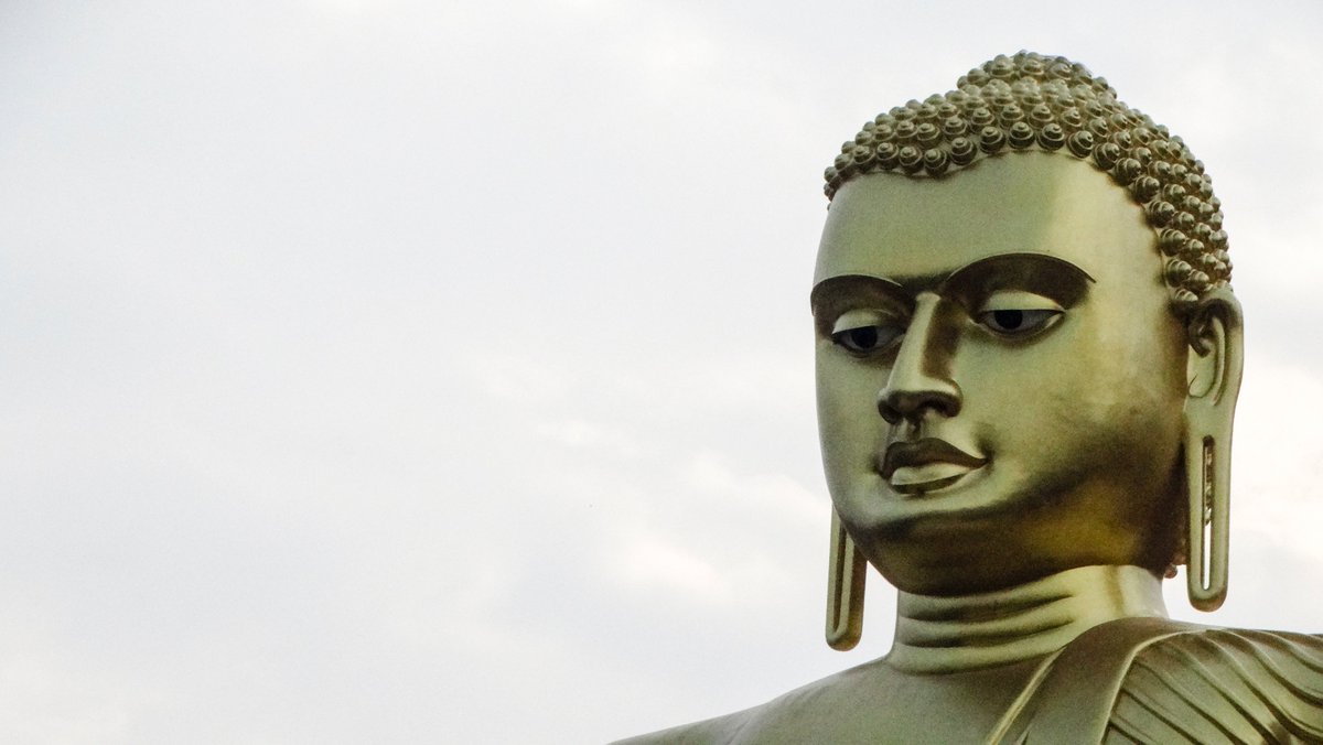 Gina_Samarotto's tweet photo. Happy Tuesday and Ayubowan... wishing you a long life. #SriLanka #AKTravel #LDPRtravel #LuxuryTravel https://t.co/QLnSXaZ8nE