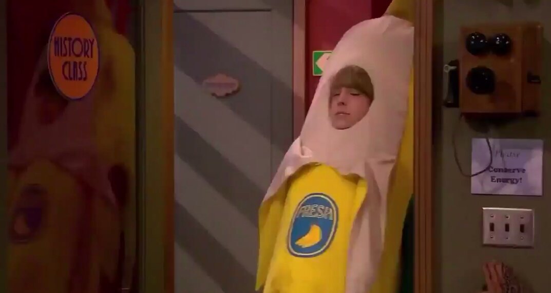 Cookiesta_'s tweet image. My favorite show, The Suite Life On D.