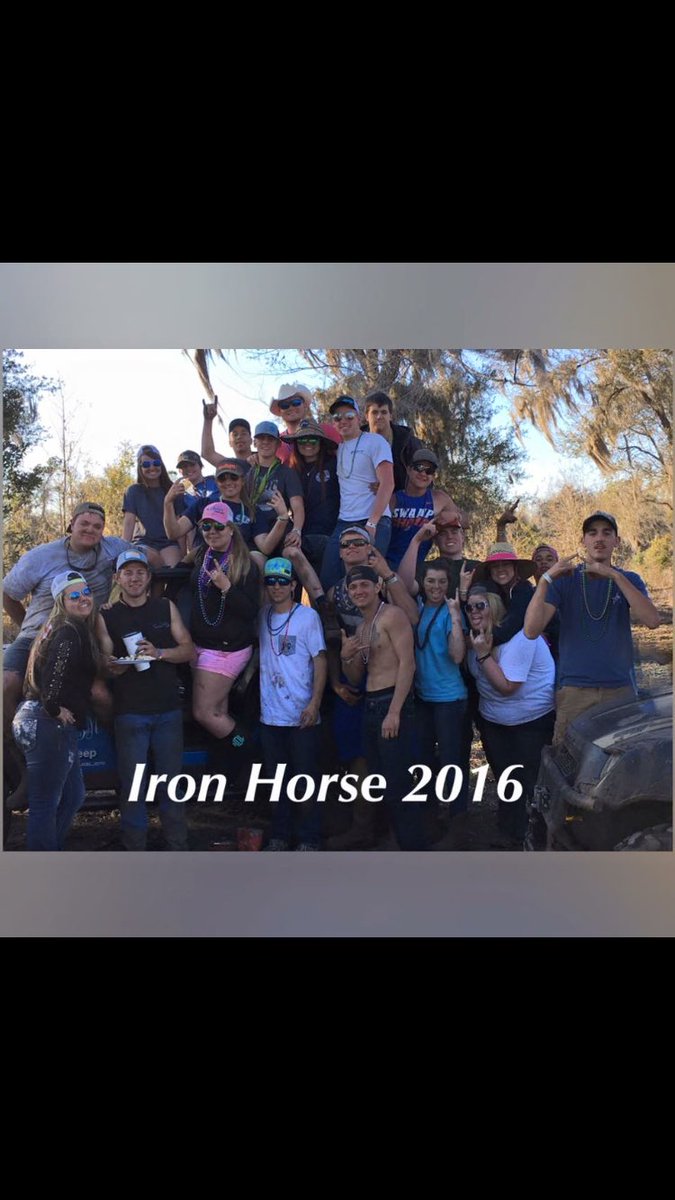 bailey_1263's tweet photo. In honor of iron horse this weekend🤘 https://t.co/RQMHxTdBfj