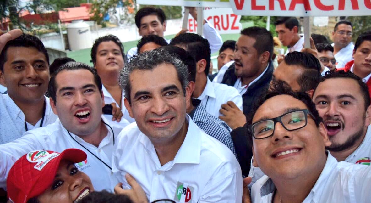 EnriqueOchoaR's tweet photo. En #Veracruz, con la unidad política el #PRI es muy fuerte, con unidad de propósito y claridad de objetivos el @PRIVer_ es invencible. https://t.co/KORuu3bkXF
