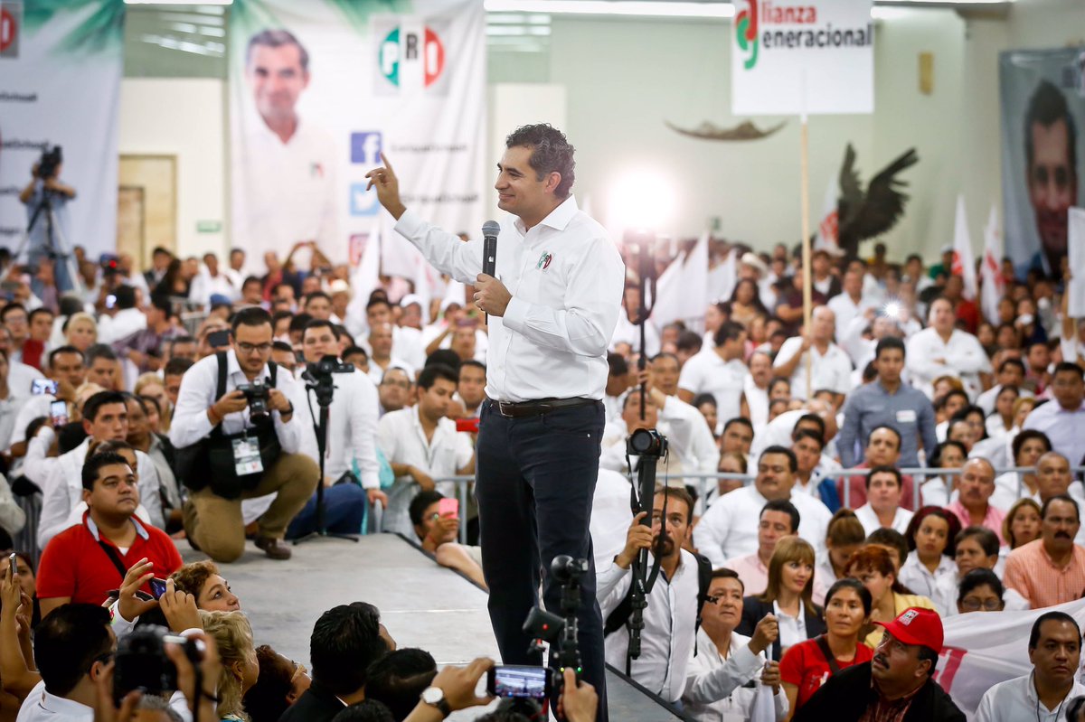 EnriqueOchoaR's tweet photo. En #Veracruz, con la unidad política el #PRI es muy fuerte, con unidad de propósito y claridad de objetivos el @PRIVer_ es invencible. https://t.co/KORuu3bkXF