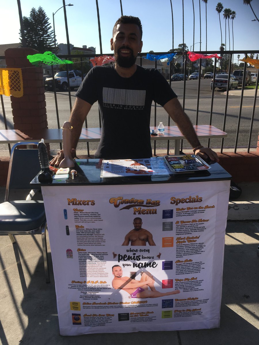 colorincommon's tweet photo. One of our finest Condom Bartenders, Leo Rodriguez, serving up #CondomCocktails at this weekend's #NLAAD event #colorincommon https://t.co/GsgoLaVeNv