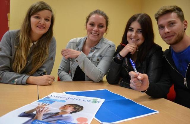 Les étudiants invités à venir jouer avec les mots. #IUT #dictée #licence #professionnelle #étudiants
 ow.ly/QFZ8305hw7A