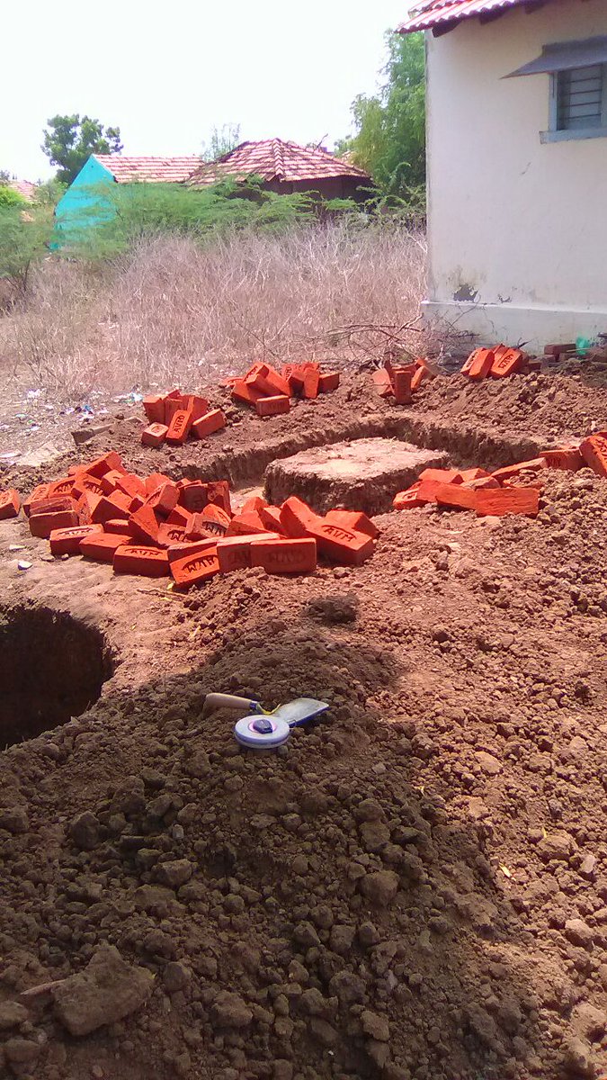 unitedwelforg's tweet image. #Sanitation UNWO is gonna construct 8 toilets under the Swachh Bharat Mission in the rural areas(Meesal) of Ramnad district. #MyCleanIndia