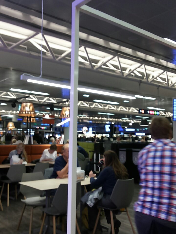 Bíðum eftir kalli...