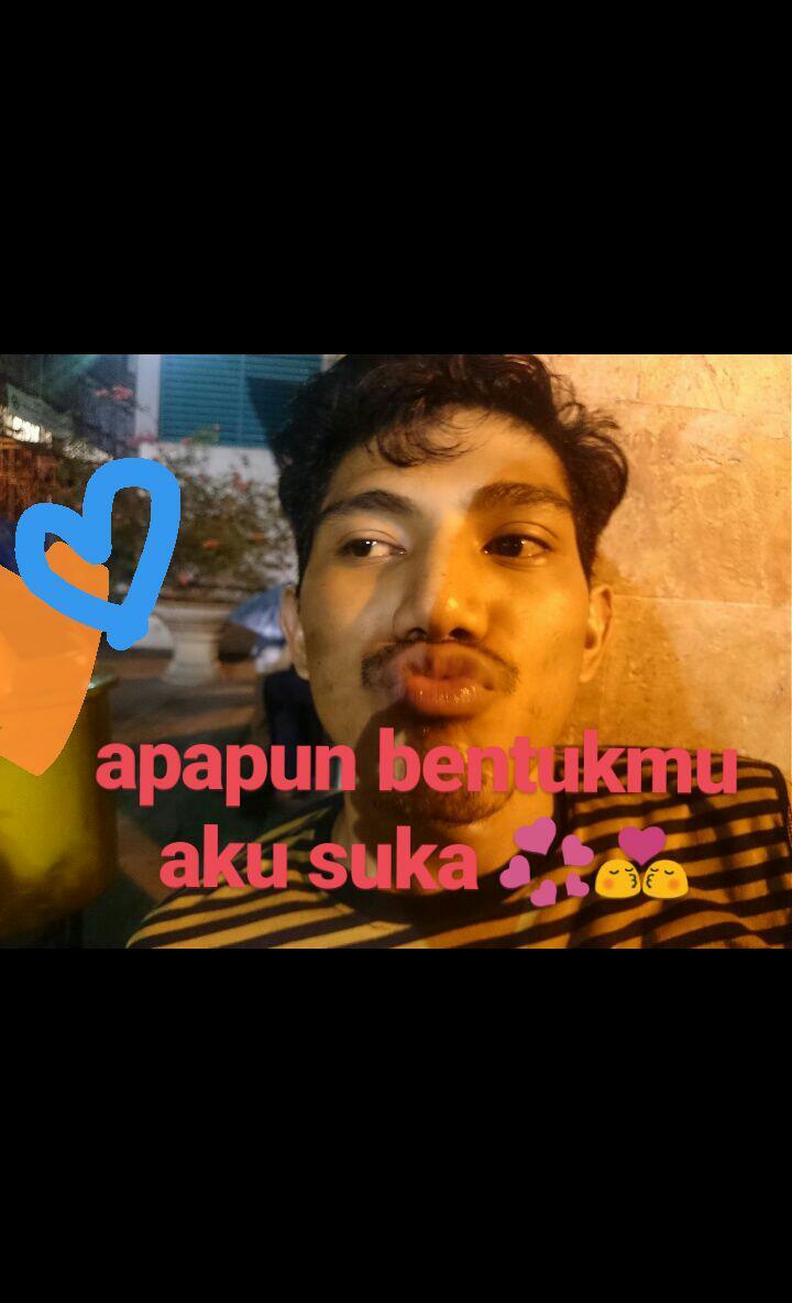 rohasanah1's tweet photo. 👽👽👽 https://t.co/rJEhLejkvD