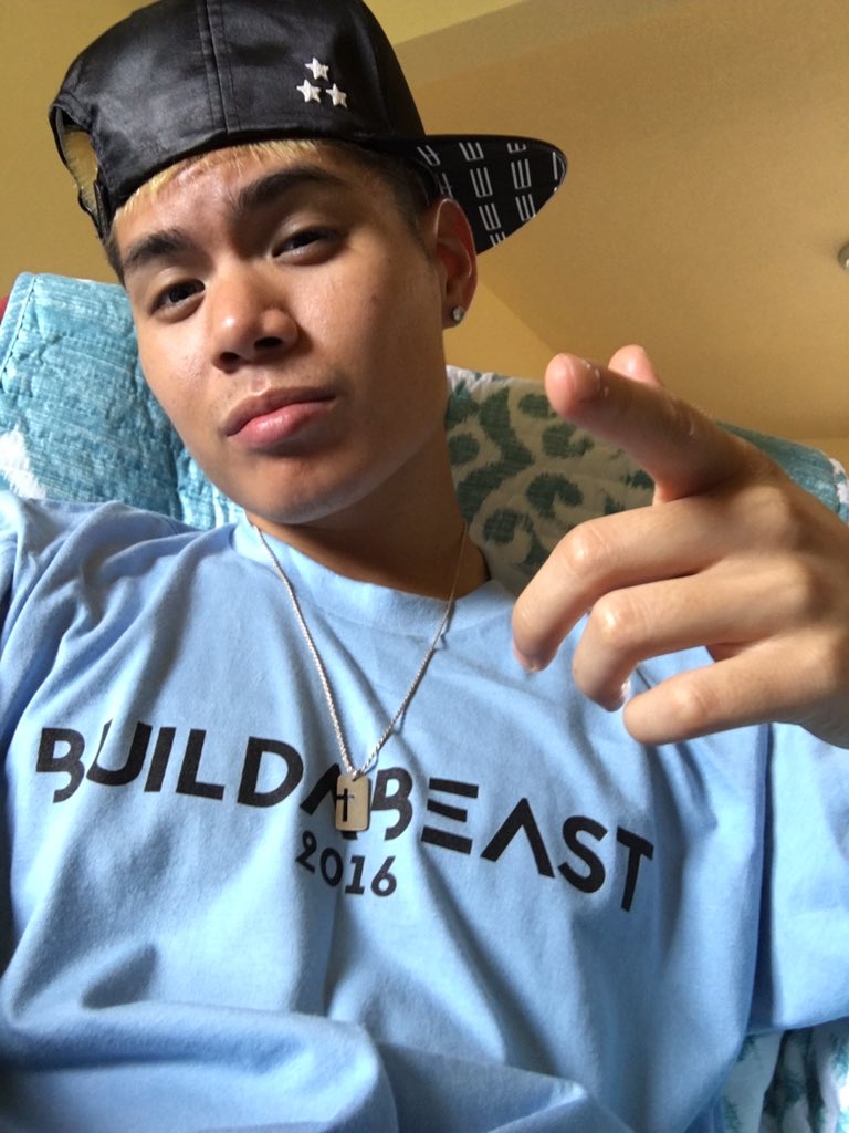 jjbcruz's tweet photo. Y'all ain't ready for the #BeastNetwork 👊🏼💙🙌🏼✊🏼💪🏼 #immaBeastDancers https://t.co/Dm3h319bbF
