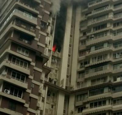 Are those #fireaudits been done? #Fire Breaks Out in #CuffeParade’s Maker Tower in #Mumbai , killing 2. #firesafety  @UrbanMyth3