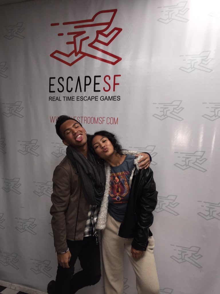 bubbbbz's tweet photo. Me n my bruddder! #EscapeSF shit was so much fun ๐
https://t.co/r6d4cbO3z6