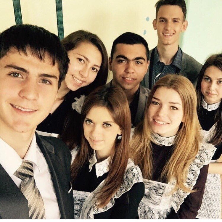 AnytkaOk's tweet photo. Боже , как же быстро пролетело время 😔 https://t.co/XMz5O1Wxxx