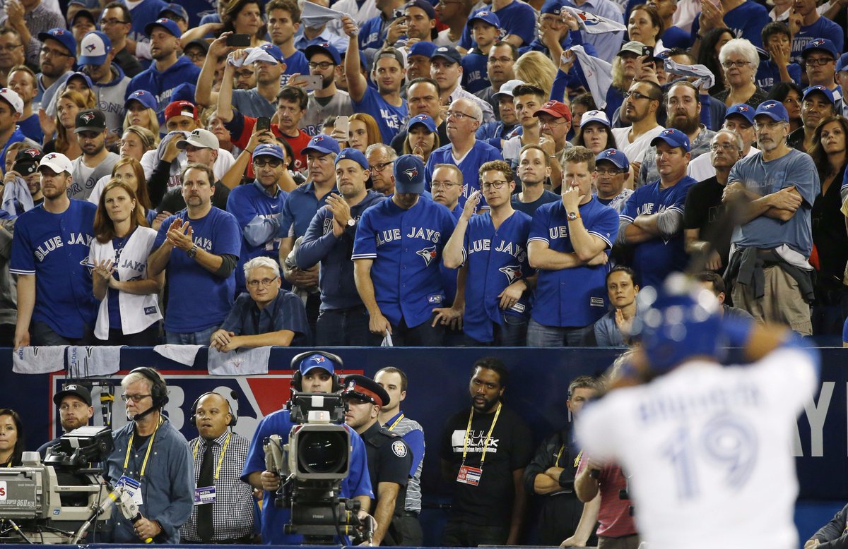 PostmediaPhoto's tweet photo. Nervous #BlueJays fans watch Jose Bautista draw a walk during the seventh inning of #Game3 against the #Indians @Michael_Peake https://t.co/gesmf1bcfJ