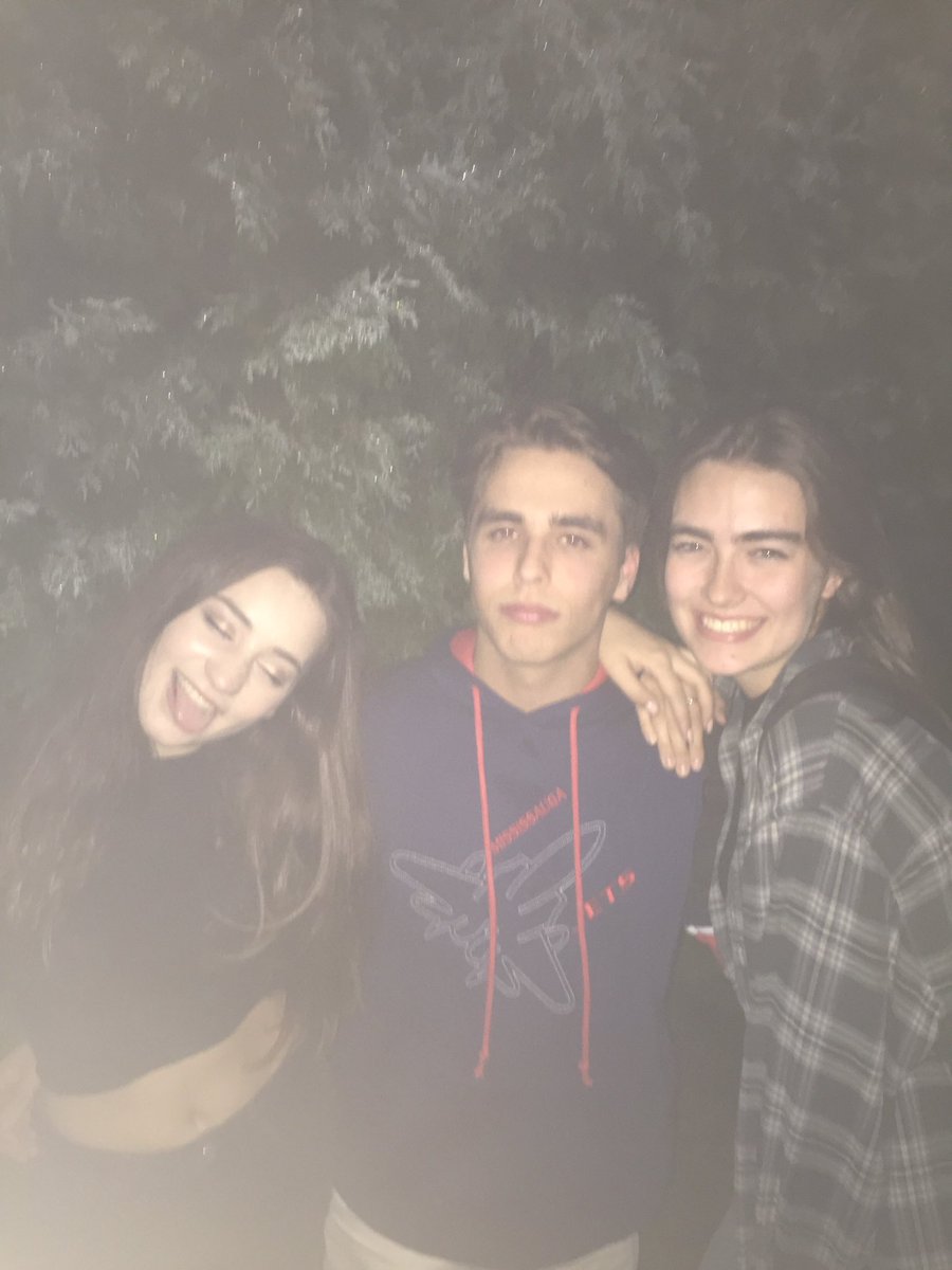 danajjenkins's tweet photo. @mattp1v4 happy birthdayyy 😛💘✌️️ https://t.co/izaNj4ZObw
