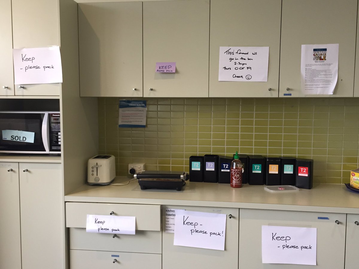 gem_mooney's tweet photo. Less than 4 days until @Intrepid_Travel HQ moves to its new home on Collins!! 😜 #toomanysigns https://t.co/6Z0Jp9nZoN