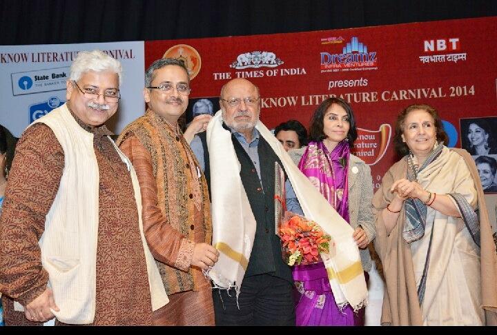 dhairya__shukla's tweet photo. #LucknowLitFest https://t.co/JXsUFjzO2r