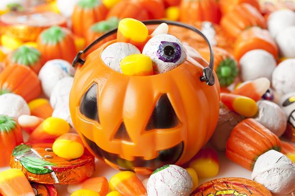 itcboutique's tweet photo. Stop in on Saturday, October 29th for zombie face painting! We'll be providing refreshments and the paint. https://t.co/1yBFhdrpOl