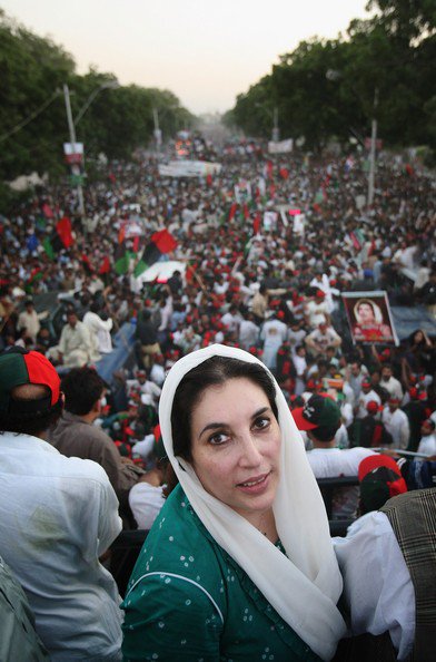 RidaBaloch's tweet photo. 18 #Oct2007: when nation celebrated the return of leader #BenazirBhutto. https://t.co/5aiqSnE7ki