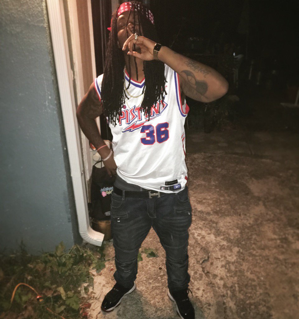 JoviDieRich's tweet image. I Remember When I Had Nothing !

#RADtalk #GetFMLR !