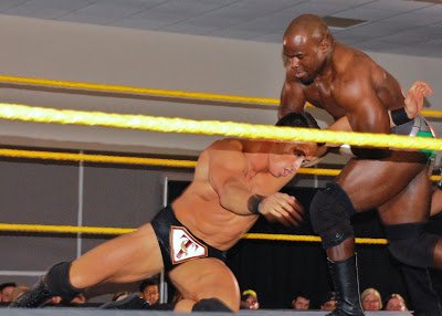 BeyondTheMat3K's tweet photo. Also at #HOGSAMOA former football standout joins the roster. Though he lost his dark match, he's shown tons of promise! https://t.co/iPyUQJ0bni