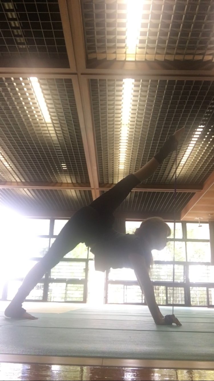 Yoko 自主練なーうー Contortion コントーション Contortionist コントーショニスト Flexible Gymnastic 開脚 柔軟 Yoko Health Love T Co Skfvx7xrmk Twitter