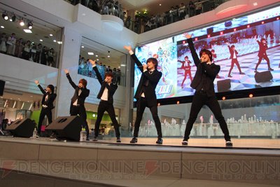 dengekigirls's tweet photo. 『ドリフェス！』のライブが現実に。DearDream＆KUROFUNEも登場した発売記念イベントレポ https://t.co/1j48qnmU8d #dfes https://t.co/sE4d4MYIAR