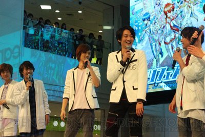 dengekigirls's tweet photo. 『ドリフェス！』のライブが現実に。DearDream＆KUROFUNEも登場した発売記念イベントレポ https://t.co/1j48qnmU8d #dfes https://t.co/sE4d4MYIAR