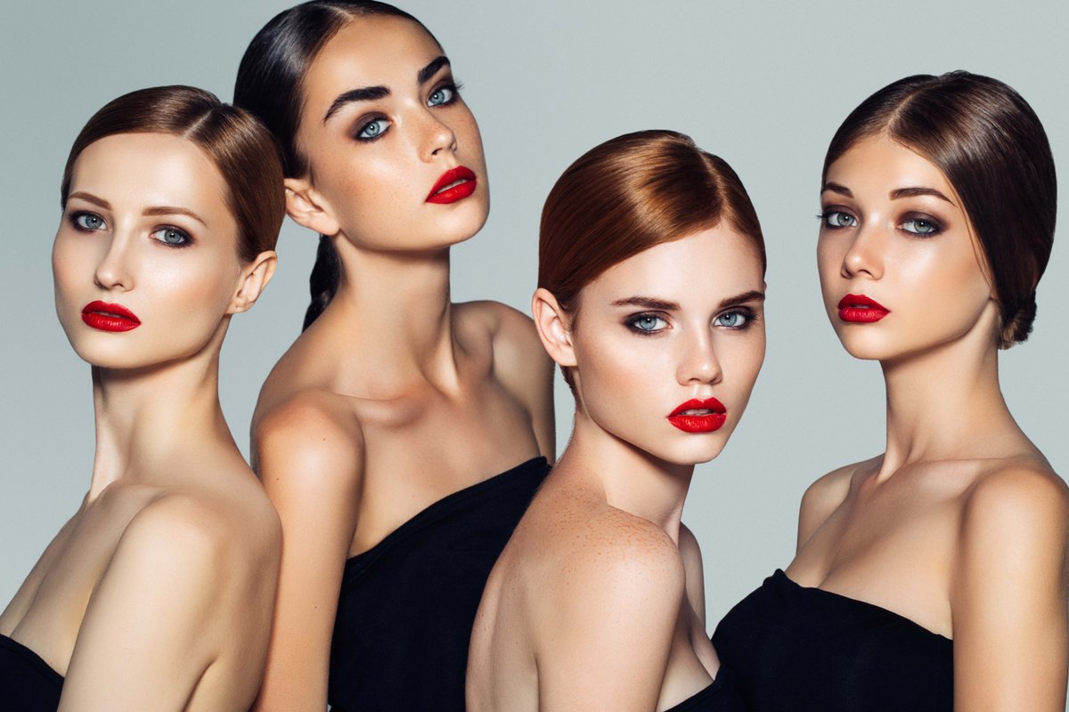 RedHandedMag's tweet photo. Win 2 tickets to the Cardiff Fashion Week catwalk show on Sat 29th Oct at 1pm! Tweet us & include #VisitCFW https://t.co/p4BIkEHwgF