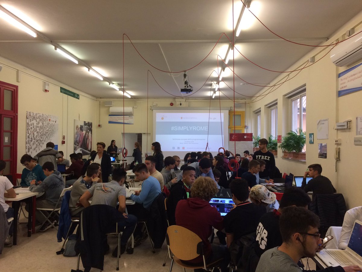 Francy0984's tweet photo. Stiamo per partire! Progetto #simplefuture per #simplyrome qui alla #palestrainnovazione #hackathon #CodeEU https://t.co/7HU0FFmbR7