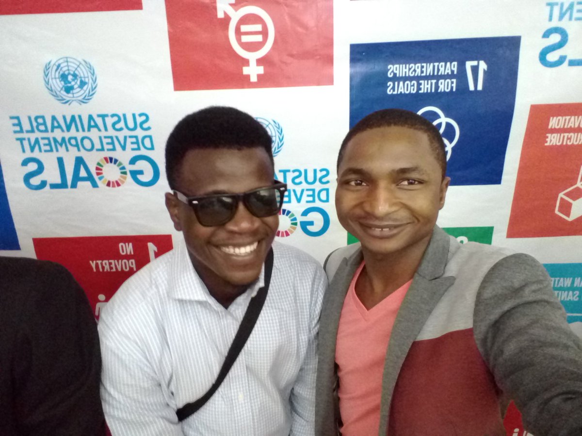 HamzyCODE's tweet photo. Amazing discussions yesterday during a Youth Policy Dialogue #IDEP2016 w/support @UNDPNigeria cc @youthhubafrica https://t.co/BEkHdnkmrN