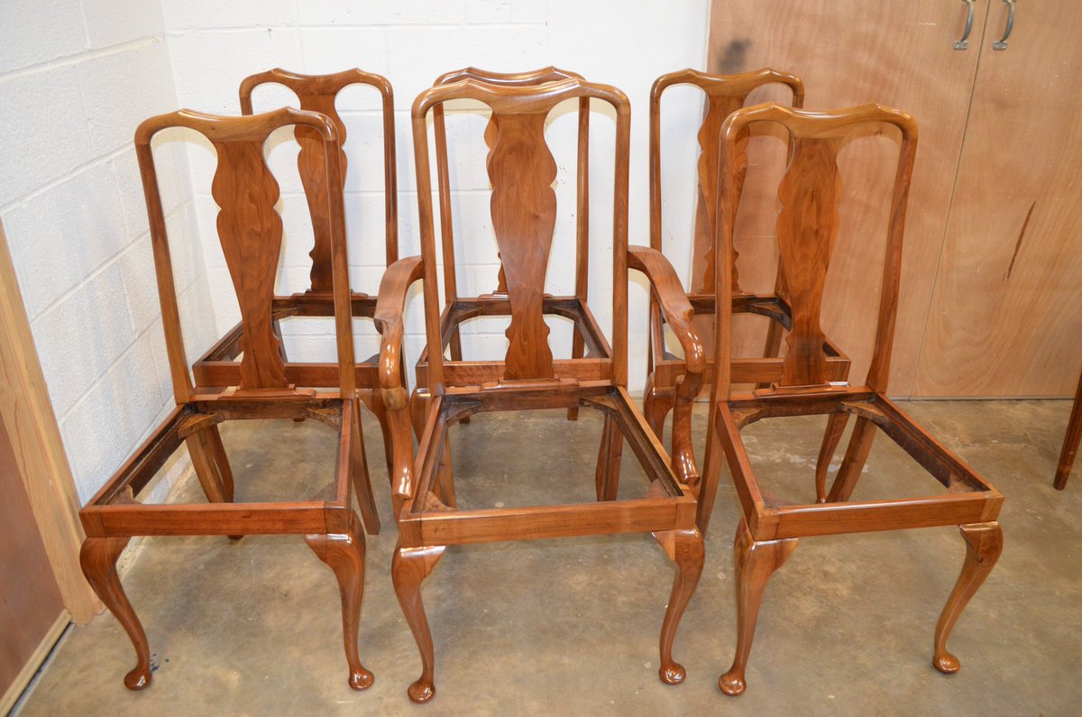 FP4UManchester's tweet photo. Six #mahogany dining chairs are now complete just awaiting upholstery then will be ready for delivery #No1 #French #polisher #Manchester https://t.co/NEtFnGEGbF